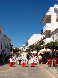 easter parade manilva 2