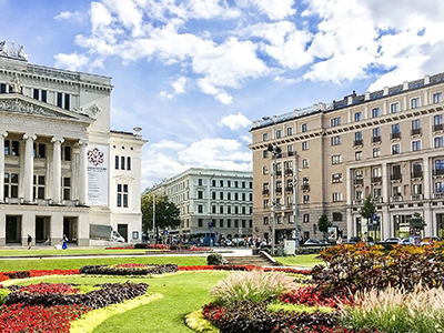 Grand Hotel Kempinski Riga - Outside with Opera