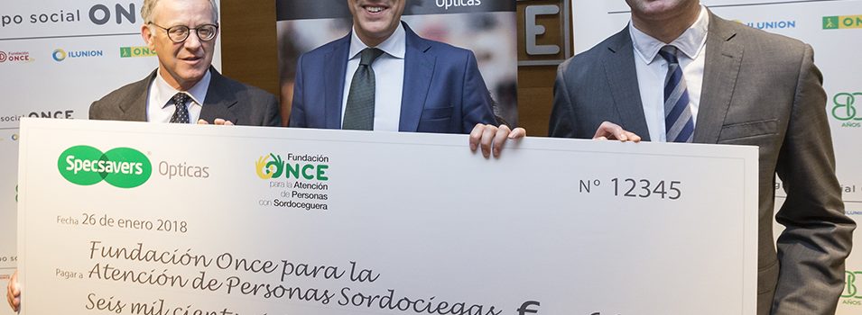 Specsavers Opticas raises over €6000 for deaf-blind people